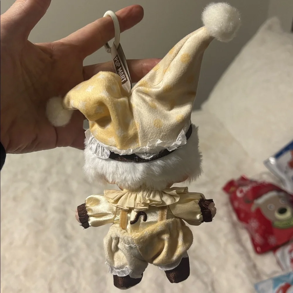 ✨ Pop Mart “Why So Serious” – Lumino Feast Figure ✨ - Picture 3 of 7